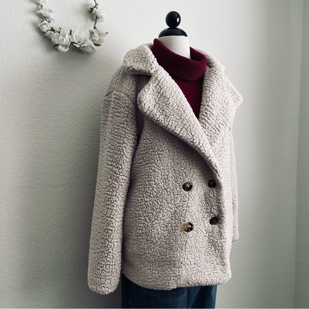 Zeagoo Beige/Cream Double-Breasted Faux Fur Teddy Coat - Picture 6 of 12